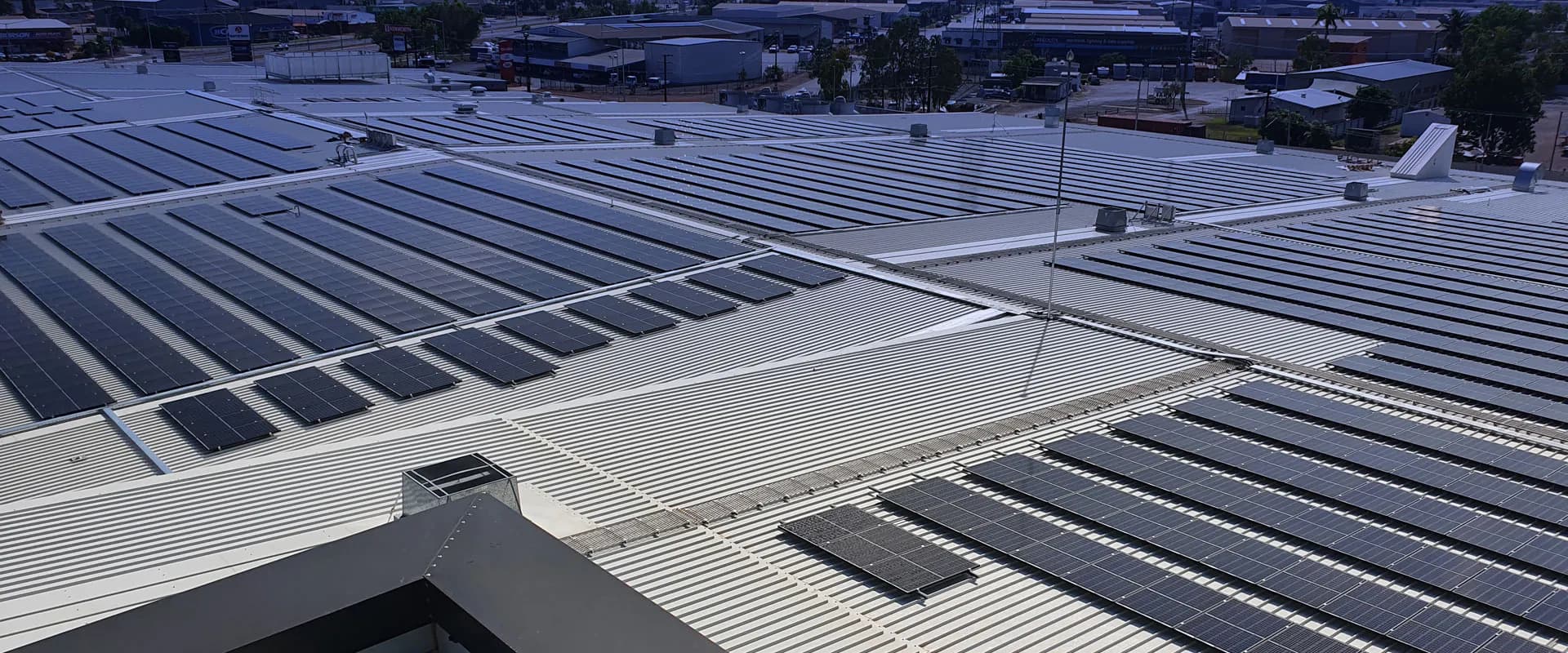 Shopping centre rooftop solar array in the Northern Territory
